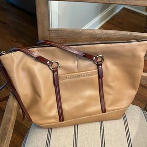 Dooney & Bourke Tilly Tote Bag (Fawn)